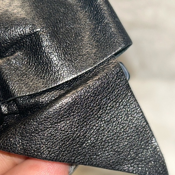 Prada Black & Gold Bow Keychain/Bag Charm - Picture 5 of 9